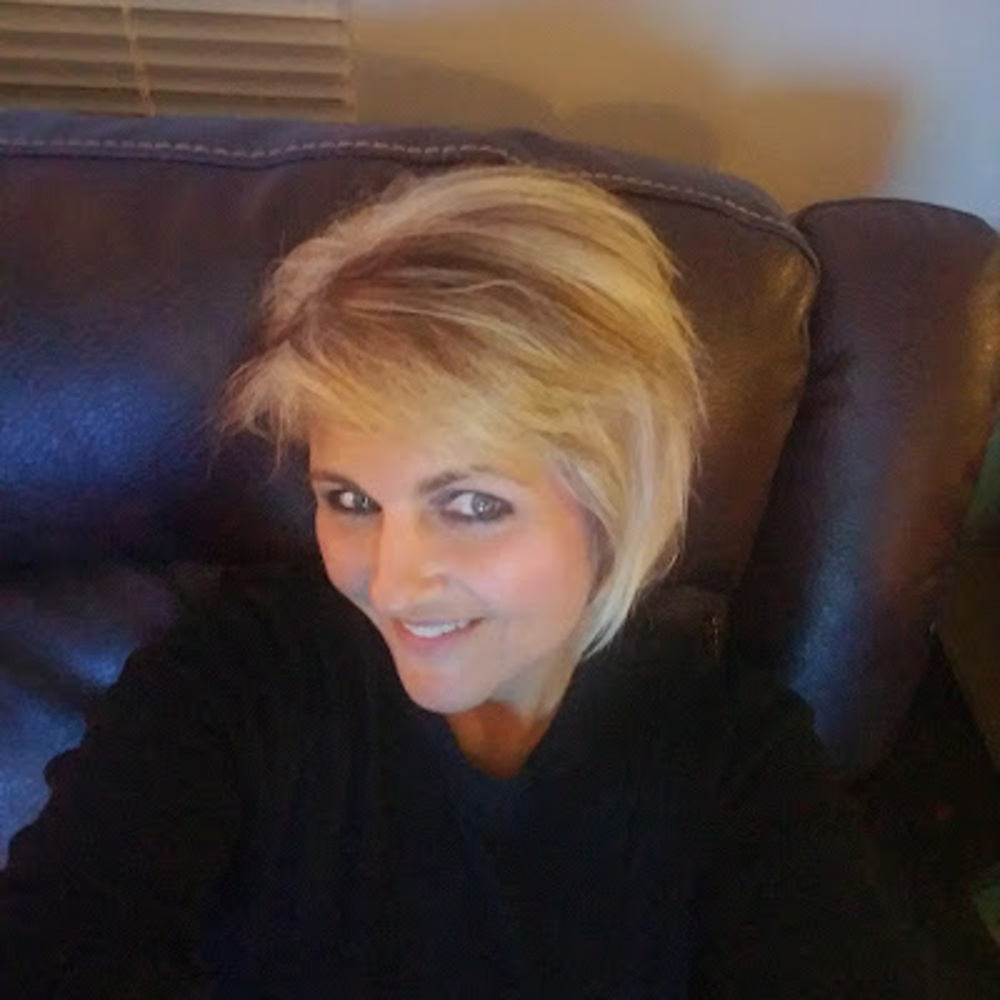 Meet your Posher, Pam